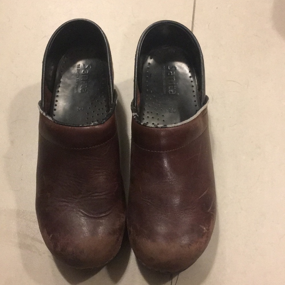 SOLD- Sanita clogs